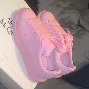 PINK Alexander McQueens